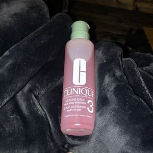 Clinique clarifying lotion, twice a day exfoliator
